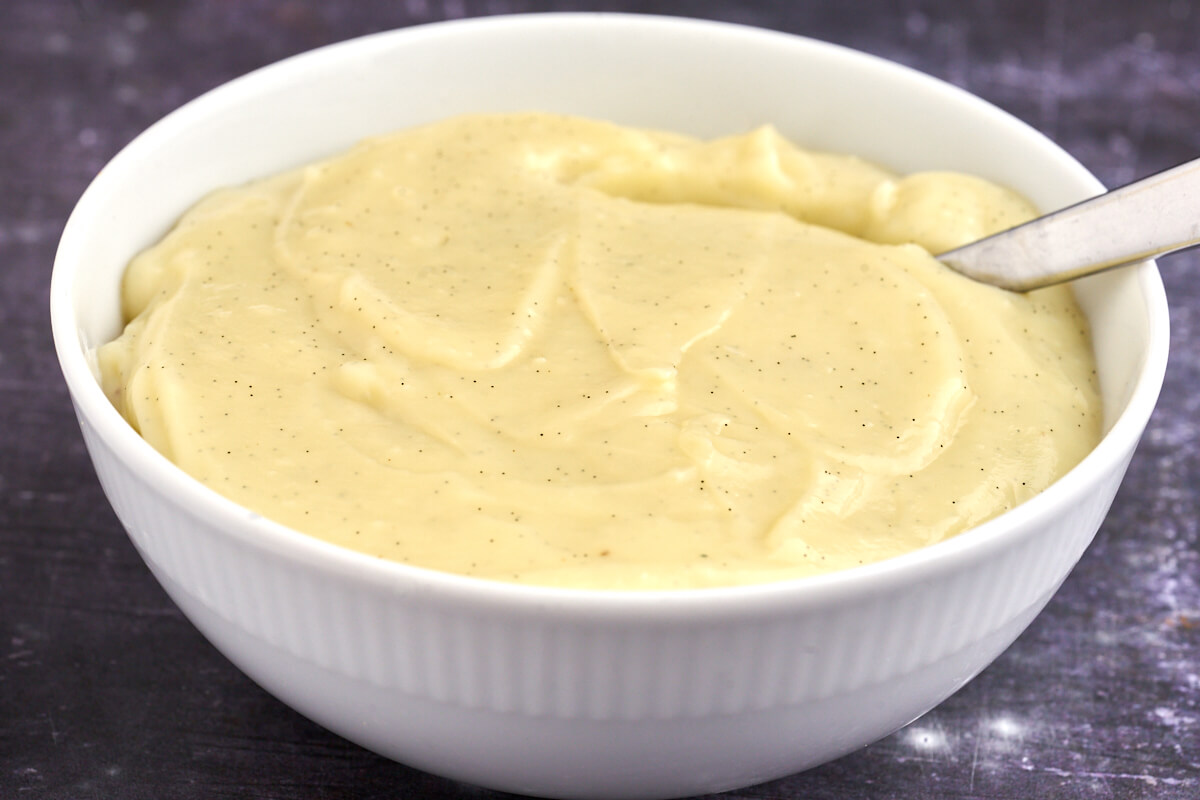 pastry cream in white bowl