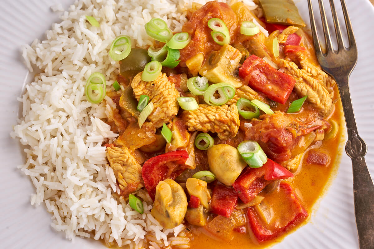 Danish turkey stew served with rice