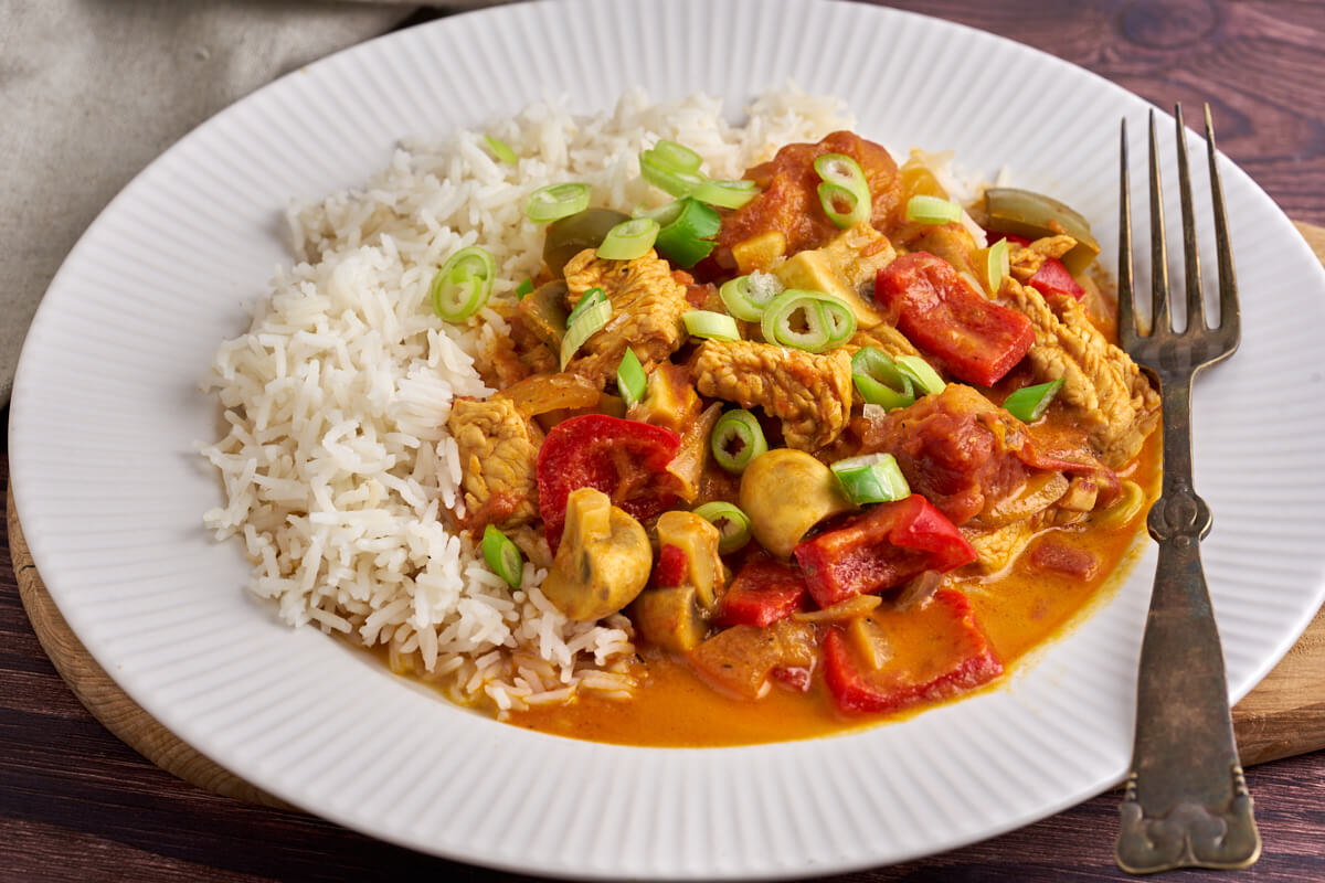 plate with danish turkey stew and rice