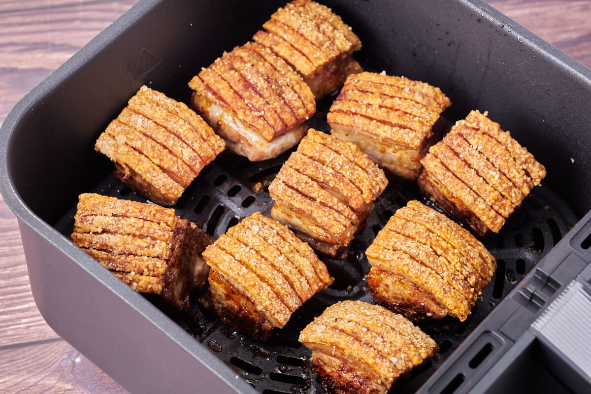 air fryer pork belly in small pieces