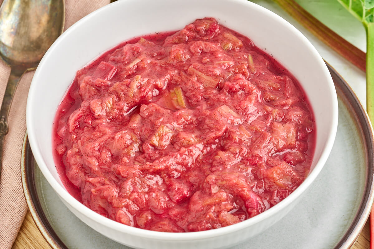 easy stewed rhubarb