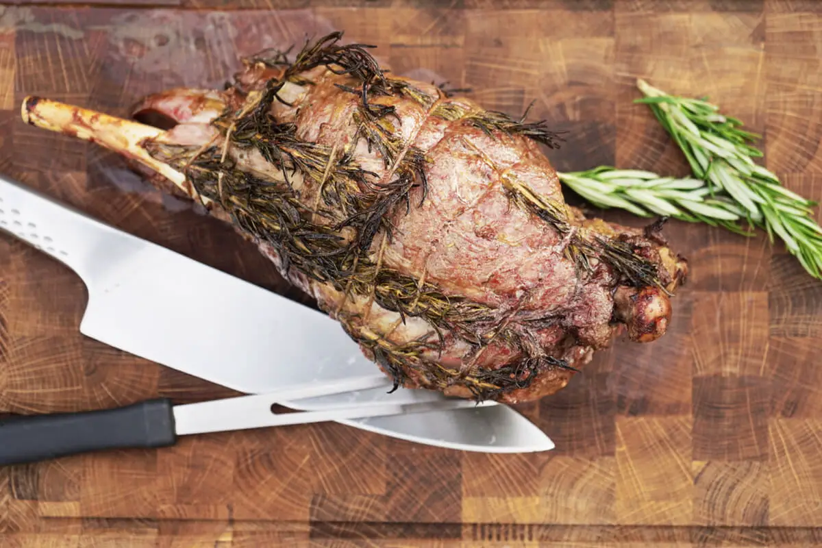 grilled leg of lamb with rosemary and garlic marinade