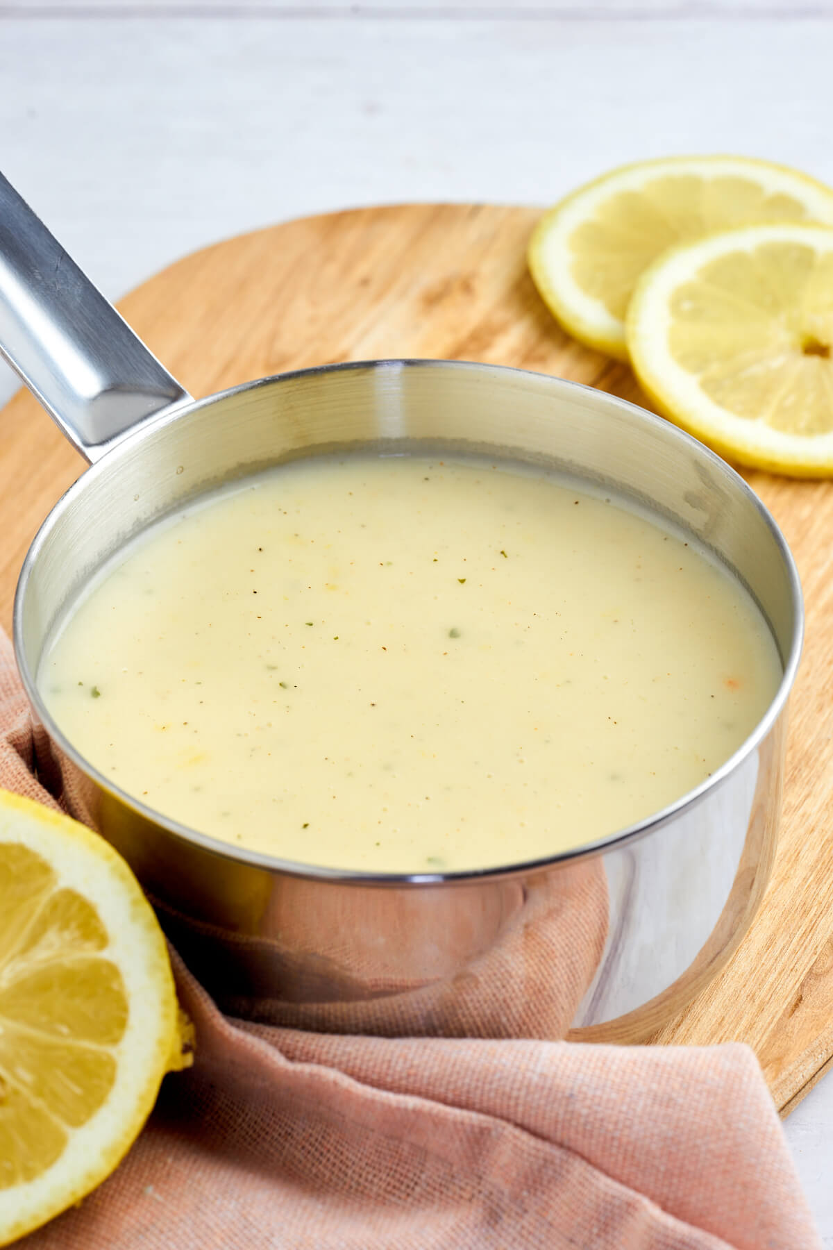 easy lemon sauce in pot