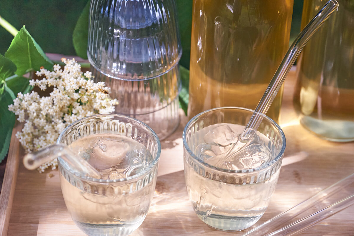 homemade elderflower drink