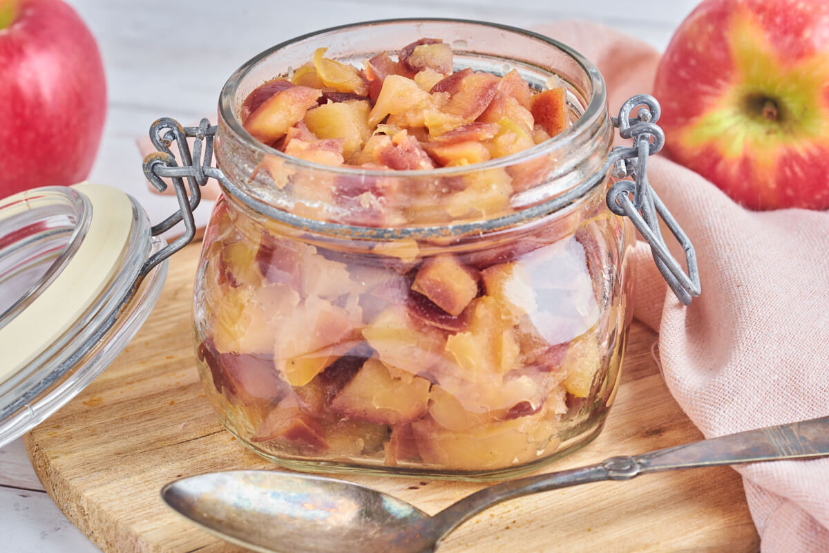 apple compote with vanilla and cinnamon in a jar