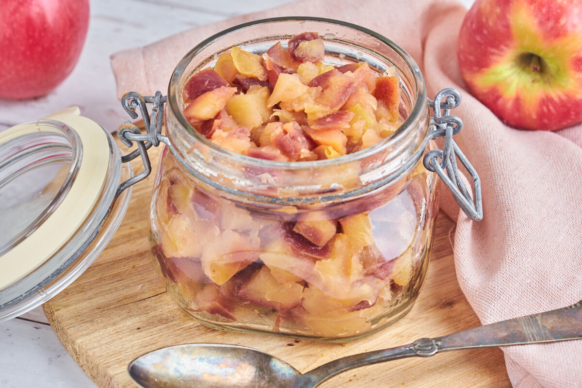 homemade apple compote