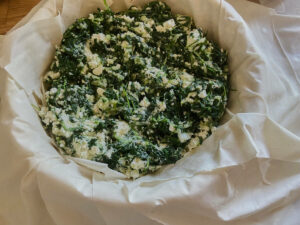 phyllo dough with spinach filling
